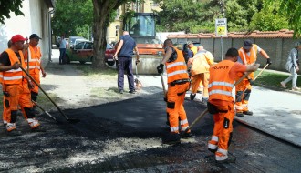Obilazak radova na asfaltiranju Ulice Dinka Šimunovića
