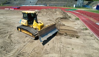 Postavljanje hibridne podloge na glavnom terenu Gradskog stadiona
