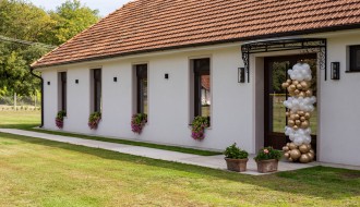 Salaš 101 - idealan za proslave rođendana, svadbi, krštenja...