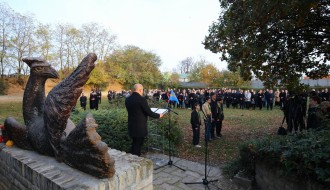 Komemoracija žrtvama iz 1944. godine (Ptica slomljenih krila)