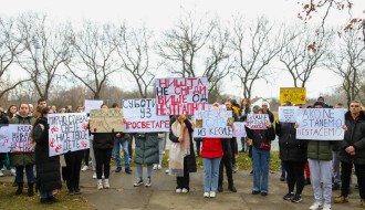 Protest ispred Medicinske škole