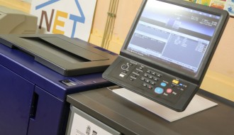 Savremena digitalna štamparska mašinu za Politehničku školu