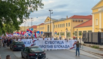 Protest "Subotica protiv blokada"
