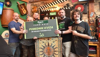 Carlsberg yard kviz Nikki Lee Man