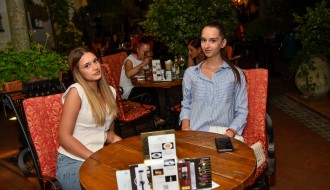 Petak i subota veče