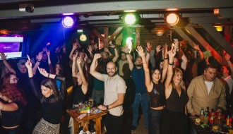 Karaoke show with Ivana & Silvan