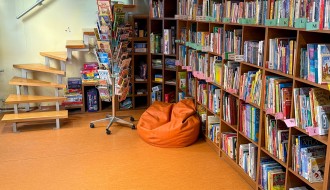 Biblioteka - odeljenje knjiga na stranim jezicima