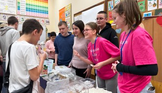 Humanitarni bazar „Drugari za Sanelu“