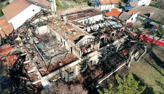 Zgarište restorana "Mala gostiona" nakon požara