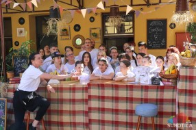 Humanitarna manifestacija "Đuro cafe" za pomoć Saneli Sabo