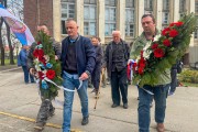 Polaganje venaca na Spomenik "Njihovoj vernosti"